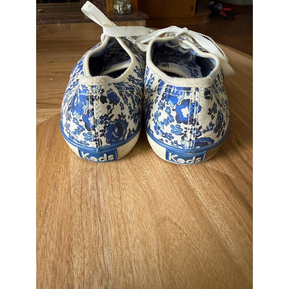 Keds Blue Floral Low Ribbon Lace Sneakers Sz. 9.5 - Picture 2 of 9